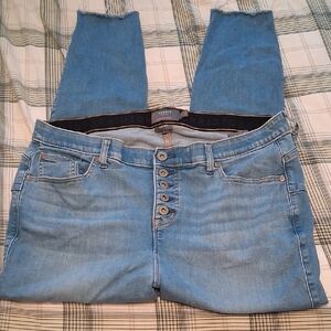 Torrid Bombshell Skinny jeans